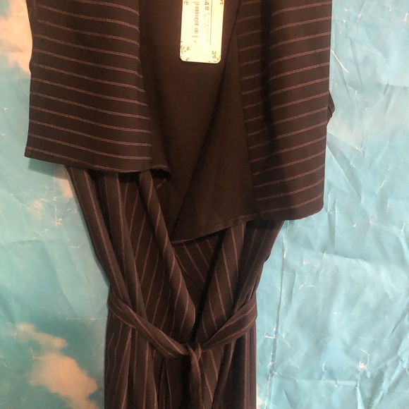 Sexy long sleeveless jacket/coverup/vest - Picture 3 of 6